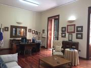 Quadrilocale in vendita a Napoli via Duomo, 319, Mercato