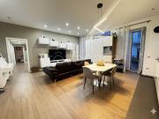 Quadrilocale in vendita a Napoli via Mario De Ciccio,...