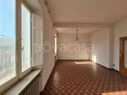 Quadrilocale in vendita a Osimo via Scalette