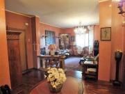 Quadrilocale in vendita a Parma, Centro Storico