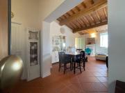 Quadrilocale in vendita a Prato via Roma, Cafaggio Grignano