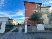 Quadrilocale in vendita a Ravenna, Casalborsetti