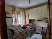 Quadrilocale in vendita a Roma via Condove, Valle Santa