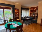 Quadrilocale in vendita a Roma via Lorenzo Valla,...