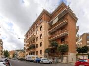 Quadrilocale in vendita a Roma via Oglio, Trieste Coppedè