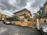 Quadrilocale in vendita a Roma via Sassetta, 40, Settebagni