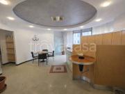 Quadrilocale in vendita a Saronno corso Italia, 23