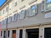 Quadrilocale in vendita a Trieste via Domenico Corti, 2,...