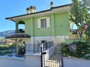 Quadrilocale in vendita a Urbino via Enrico Fermi,...