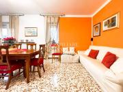 Quadrilocale in vendita a Varese via Arnaldo Fusinato,...