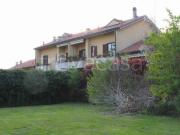 Quadrilocale in vendita a Verano Brianza via Damiano...