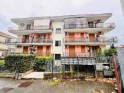 Quadrilocale in vendita ad Aci Catena via lecco