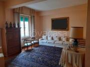 Quadrilocale in vendita ad Ancona, Corsi