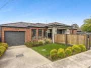 Quality 3 Bedroom, 2 Bathroom Home on a Smart Low...