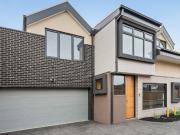Quality Coastal Living in a Boutique complex