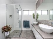 QUALITY HOME WITH OUTSTANDING VIEWS QUALITY HOME WITH OUTSTANDING VIEWS