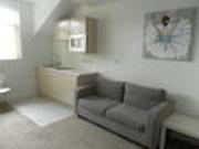 quality studio apt, fully furn, bills incl, top fl...