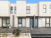 Quality Townhouse Offering an Enviable Urban Lifestyle