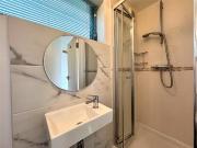 Quarry Hill Park, Reigate, Surrey, RH2 Studio to rent...