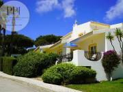 Quartershare de Primavera De uma linda Moradia geminada...