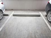 Quartier des Eaux Vives Box individuel dans parking en...