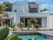 QUARTIER LA HUME VILLA 7 PIÈCES AVEC PISCINE