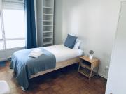 Quarto 1 cama à Universidade Católica e Praia 04