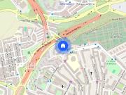 Quarto a menina estudante em Benfica ligacao ao Polo Ajuda