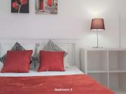 Quarto acolhedor em apartamento de 4 quartos em Benfica,...