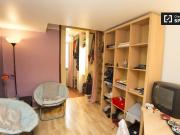 Quarto acolhedor em apartamento de 4 quartos nas...