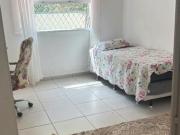 Quarto aconchegante em excelente condomínio próximo a UERJ