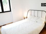 Quarto agradável para alugar em Estrela, Lisboa