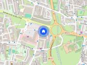 Quarto amplo com varanda em Carcavelos