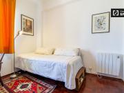 Quarto bonito para alugar em apartamento de 4 quartos em...