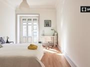 Quarto chique para alugar em um apartamento de 13...
