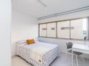 Quarto com banheiro exclusivo | Metrô Fradique Coutinho