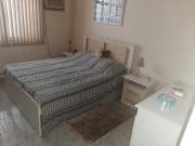 QUARTO COM BANHEIRO PRIVATIVO