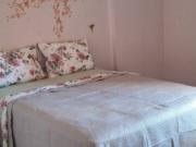 Quarto com garagem