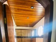 Quarto com suíte mobiliado para moças