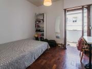 Quarto com varanda em apartamento de 6 quartos em Campo...