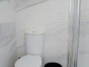 Quarto disponível em apartamento com 14 quartos em...