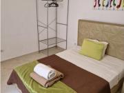 Quarto disponível para alugar em apartamento...