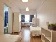 Quarto em apartamento com 10 quartos no Areeiro, Lisboa