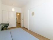 Quarto em apartamento com 3 quartos em São Domingos de...