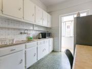 Quarto em apartamento com 3 quartos em São Domingos de...