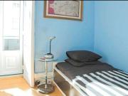 Quarto em apartamento compartilhado com 5 quartos em Lisboa