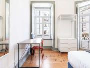 Quarto em apartamento compartilhado com 6 quartos para...