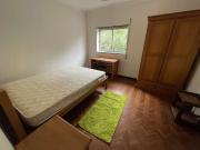 Quarto em apartamento compartilhado com 9 quartos em Coimbra