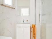 Quarto em apartamento compartilhado de 6 quartos para...
