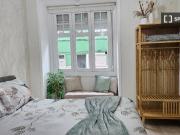 Quarto em apartamento compartilhado em Lisboa para mulheres